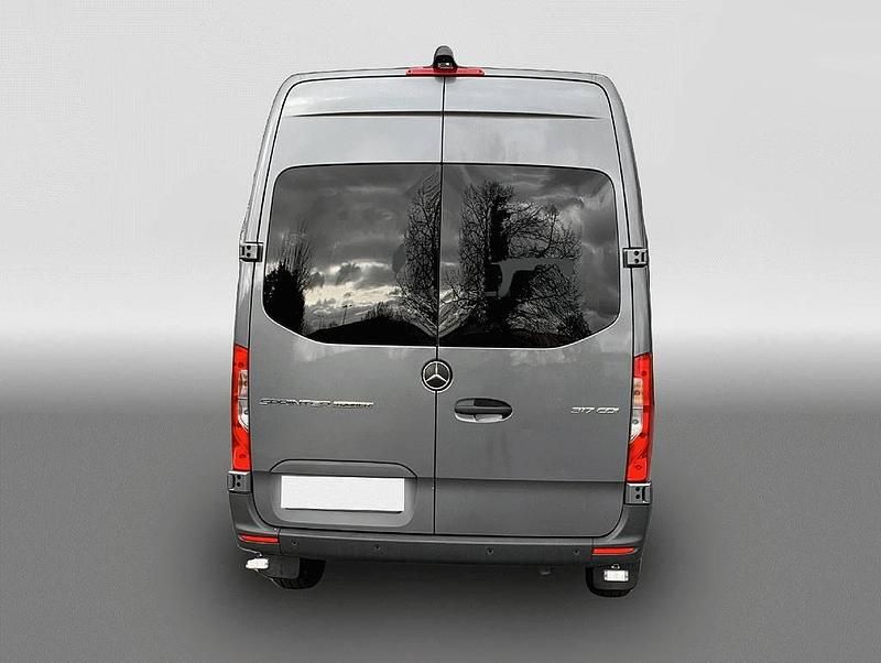 Gebraucht Mercedes Sprinter 170 PS (125 kW) 2023 Grau Van