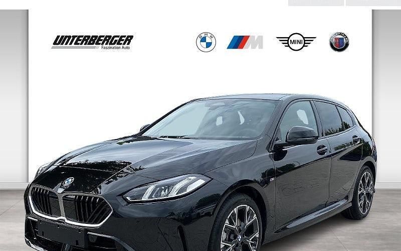 Schwarz Neu 2025 BMW 116 Shadowline Kleinwagen | 35.990 € (Fairer Preis) - Bild 1/4