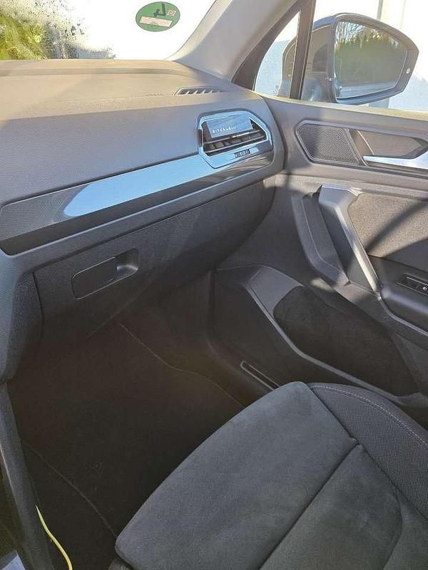 Gebraucht VW Tiguan Highline 150 PS (110 kW) 2019 Schwarz SUV