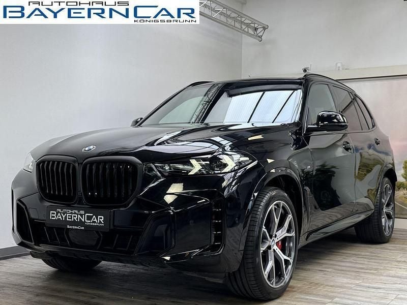 (0475) saphirschwarz metallic Gebraucht 2024 BMW X5 M Sport SUV | 81.989 € (Superpreis) - Bild 1/4