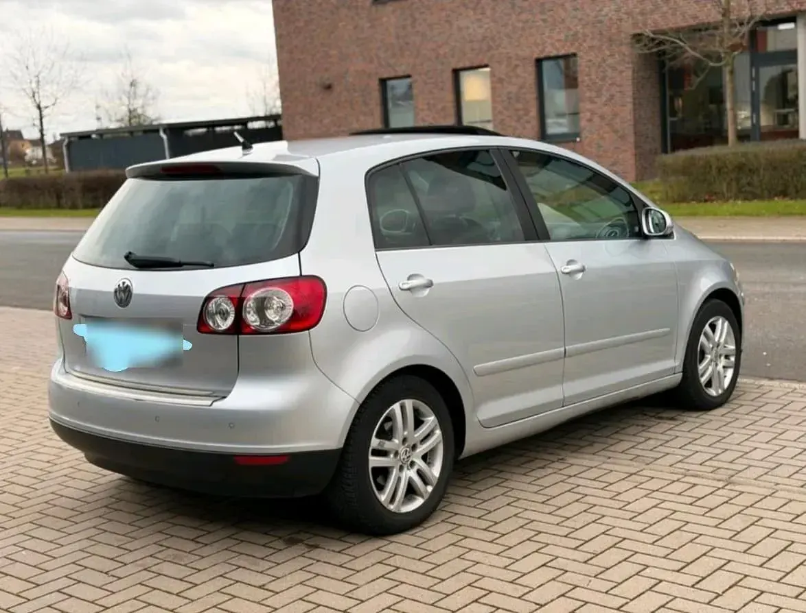 Gebraucht VW Golf Plus Edition 102 PS (75 kW) 2007 Silber Van / Kleinbus