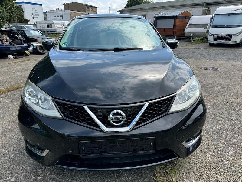 Schwarz Gebraucht 2015 Nissan Pulsar Limousine | 6.500 € - Bild 1/4