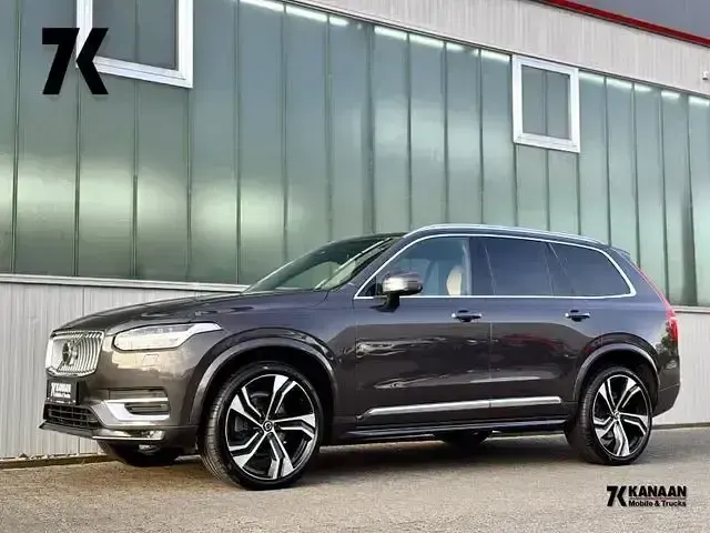 Second-hand Volvo XC90 Plus 235 CP (172 kW) 2022 Andere SUV
