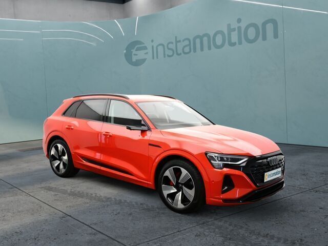 Rot Gebraucht 2023 Audi Q8 e-tron Ambiente SUV | 68.400 € (Fairer Preis) - Bild 1/2
