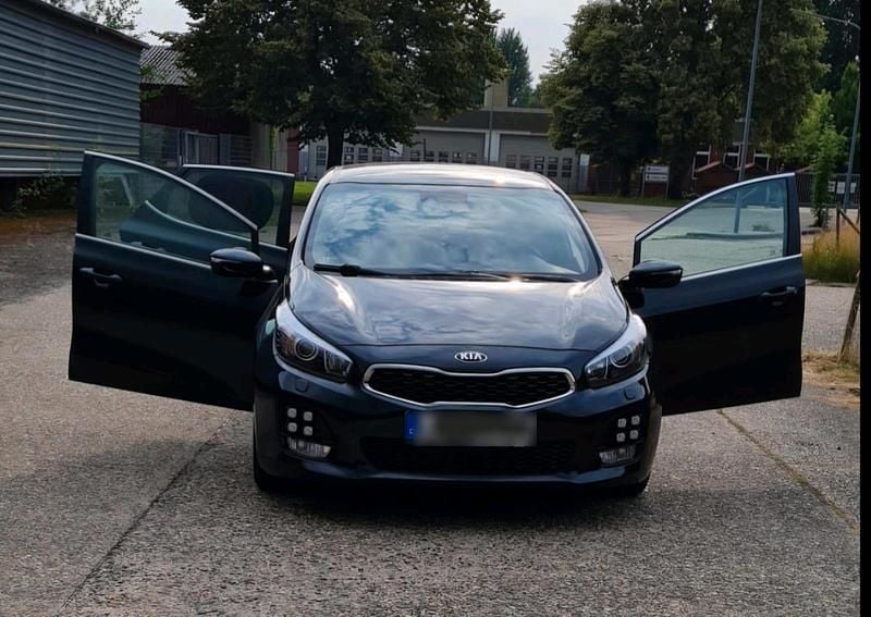 Gebraucht Kia Ceed GT-Line 136 PS (100 kW) 2016 Schwarz Kleinwagen