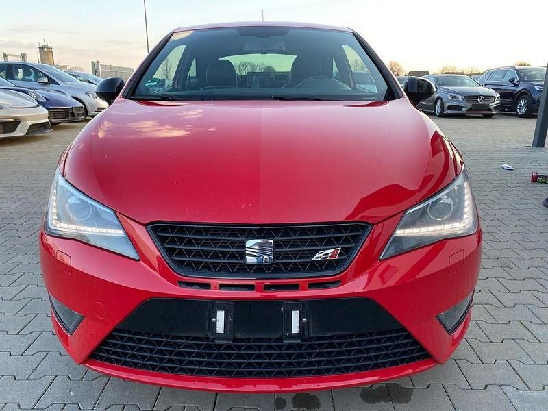 Gebraucht Seat Ibiza CUPRA 179 PS (131 kW) 2013 Rot Limousine