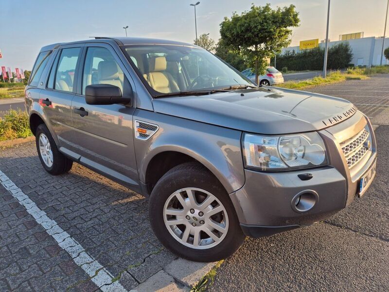 Grau Gebraucht 2007 Land Rover Freelander 2 SUV | 6.990 € (Teuer) - Bild 1/4