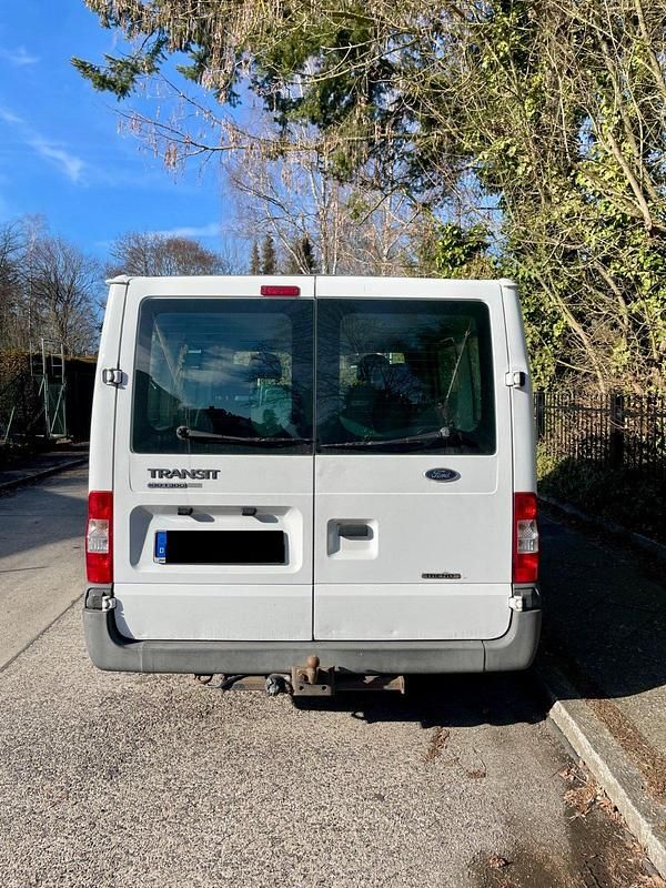 Gebraucht Ford Transit Trend 101 PS (74 kW) 2013 Weiß Kombi