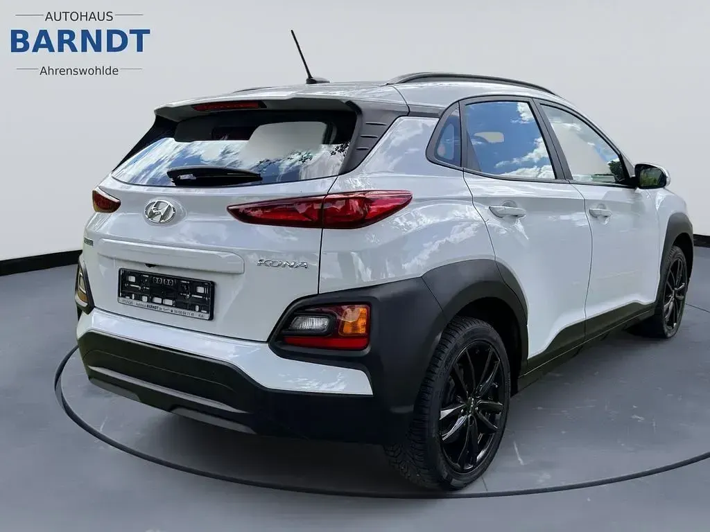 Gebraucht Hyundai Kona 177 PS (130 kW) 2021 Weiß SUV
