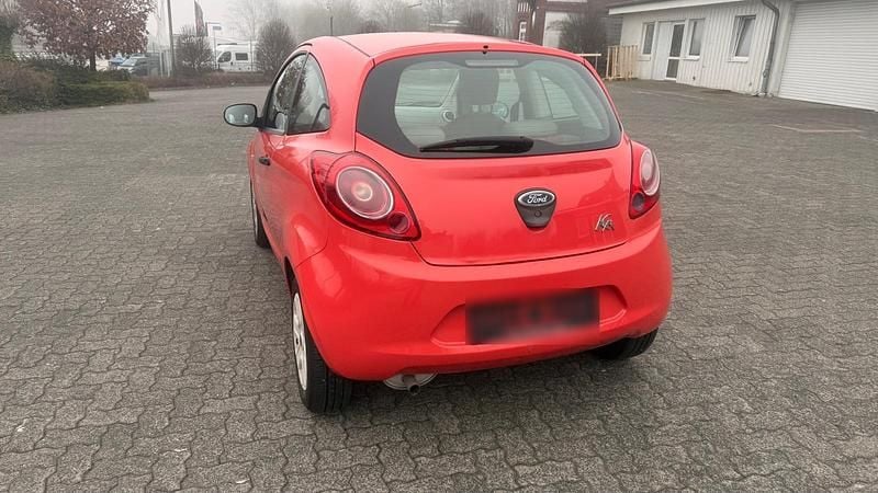 Second-hand Ford Ka 70 CP (51 kW) 2009 Roșu Hatchback