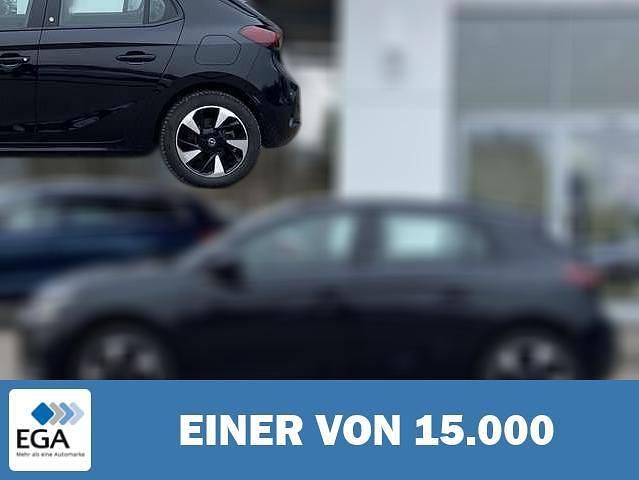 Schwarz metallic Gebraucht 2022 Opel Corsa-e Edition Kleinwagen | 16.450 € (Fairer Preis) - Bild 1/4