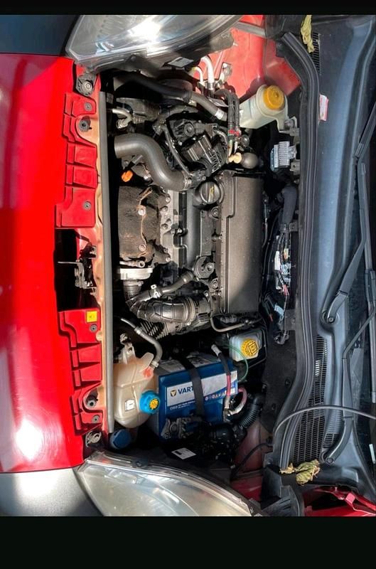 Gebraucht Peugeot Bipper 75 PS (55 kW) 2010 Rot Van / Kleinbus