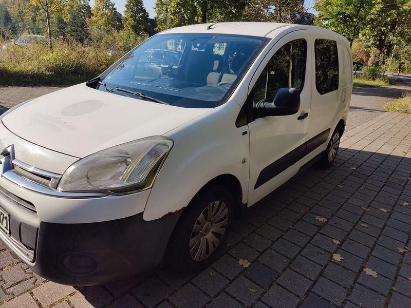 Gebraucht 2013 Citroën Berlingo SELECTION Van / Kleinbus | 2.800 € (Superpreis) - Bild 1/4
