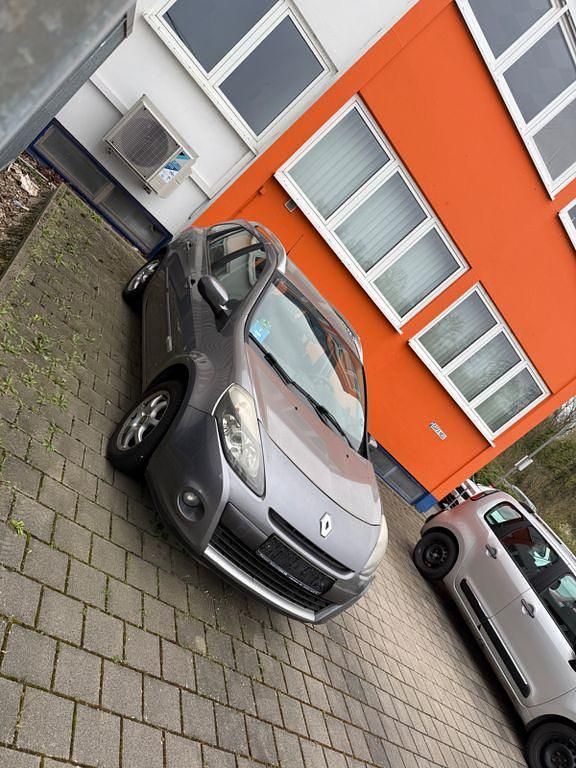 Gebraucht Renault Clio II 101 PS (74 kW) 2009 Grau Limousine