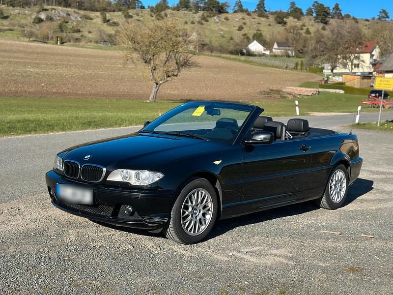 Gebraucht BMW 318 Cabriolet 150 PS (110 kW) 2006 Schwarz Cabrio