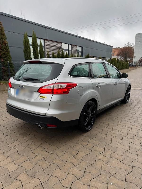 Gebraucht Ford Focus 163 PS (119 kW) 2013 Silber Kombi