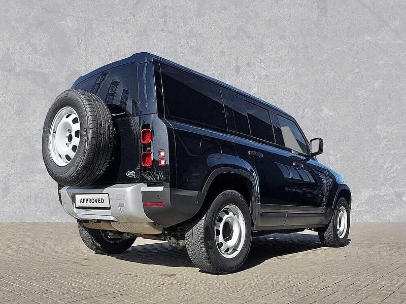 Gebraucht Land Rover Defender 252 PS (185 kW) 2021 Santorini black SUV