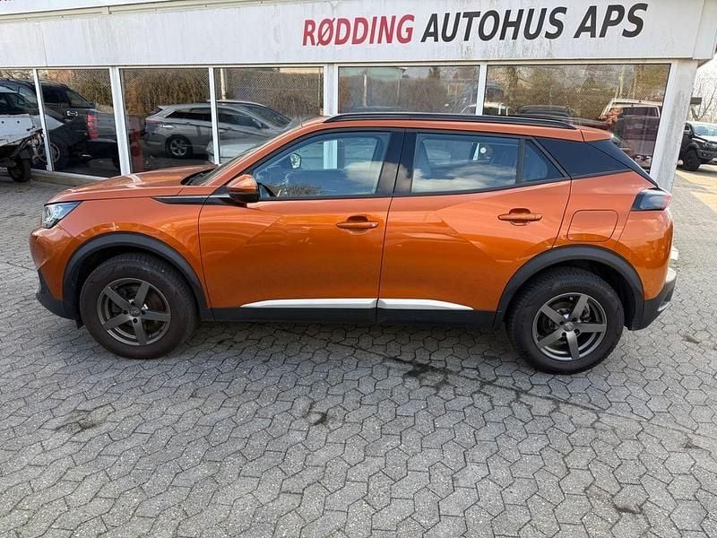 Gebraucht Peugeot 2008 Allure 131 PS (96 kW) 2020 Orange SUV