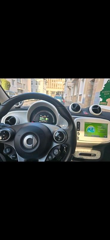 Gebraucht Smart ForFour 2014 Weiß Kleinwagen