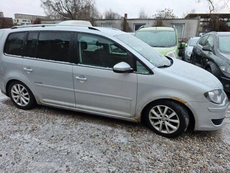 Gebraucht VW Touran Freestyle 105 PS (77 kW) 2009 Silber Van / Kleinbus