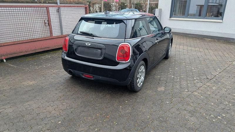 Gebraucht Mini ONE 102 PS (75 kW) 2017 Schwarz Kleinwagen