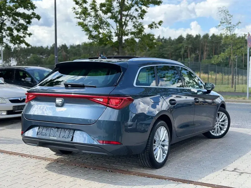 Gebraucht Seat Leon XCELLENCE 150 PS (110 kW) 2020 Grau Limousine