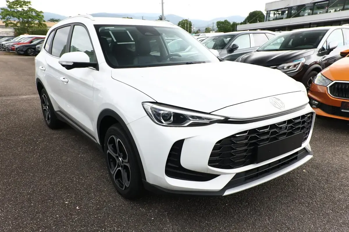 Neu MG ZS Comfort 116 PS (85 kW) 2026 Dover white SUV