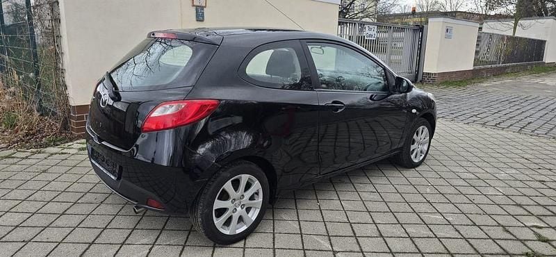 Gebraucht Mazda 2 Edition 84 PS (61 kW) 2013 Schwarz Kleinwagen