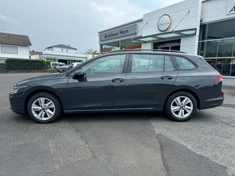 Gebraucht VW Golf VIII Life 116 PS (85 kW) 2021 Grau Kombi