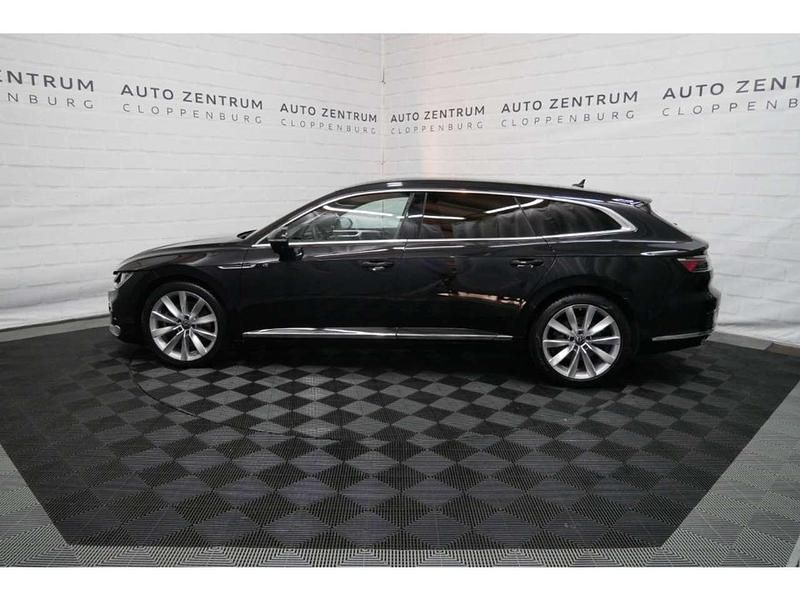 Gebraucht VW Arteon R-line 280 PS (205 kW) 2022 Deep black perleffekt Kombi