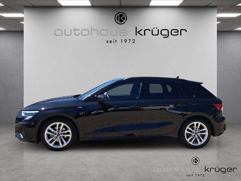 Gebraucht Audi A3 S-Line 150 PS (110 kW) 2022 Andere Limousine