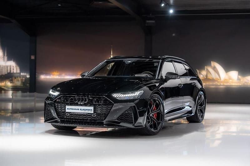 Mythosschwarz Gebraucht 2024 Audi RS6 Performance Kombi | 118.980 € - Bild 1/4