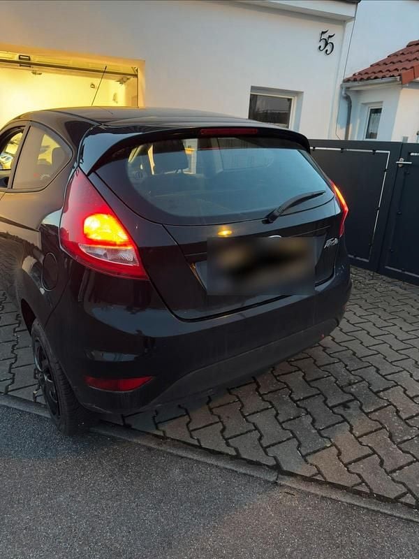 Gebraucht Ford Fiesta 82 PS (60 kW) 2011 Schwarz Kleinwagen