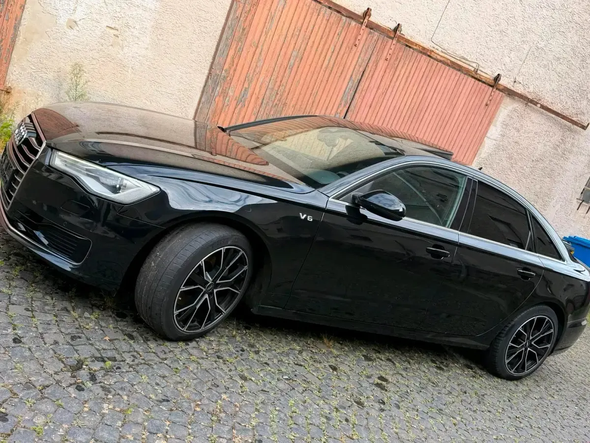 Gebraucht Audi A6 Comfort 272 PS (200 kW) 2015 Schwarz Limousine