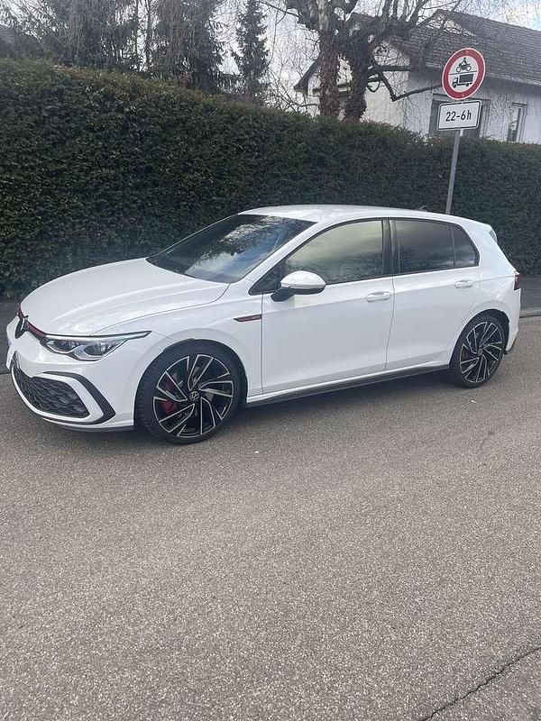 Gebraucht VW Golf VIII GTI 245 PS (180 kW) 2021 Weiß Kleinwagen