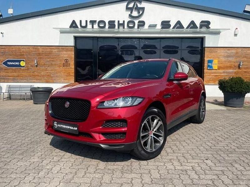 Rot Gebraucht 2018 Jaguar F-Pace Ingenium SUV | 20.900 € (Superpreis) - Bild 1/4