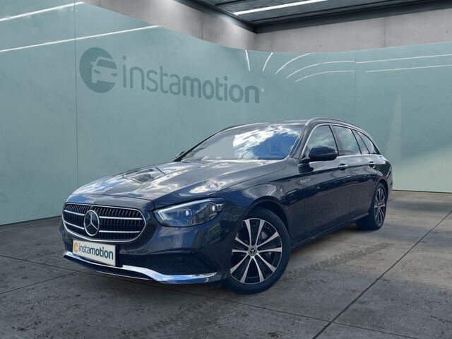 Grau Gebraucht 2021 Mercedes E300 Kombi | 60.900 € - Bild 1/2