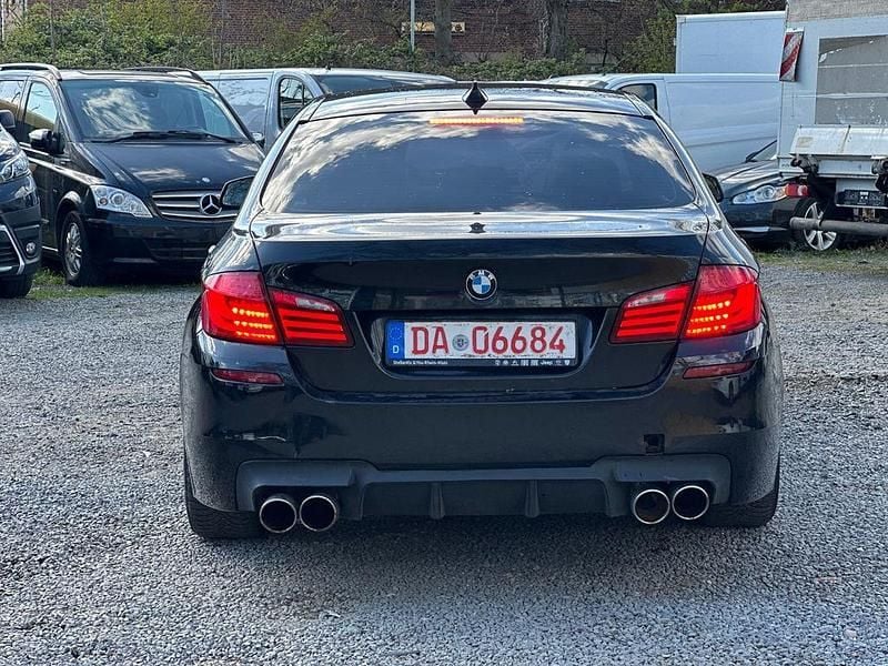 Gebraucht BMW 530 M Sport 258 PS (189 kW) 2012 Schwarz Limousine
