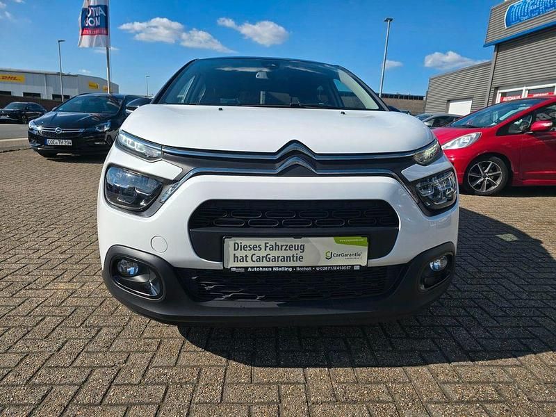 Gebraucht Citroën C3 Shine 82 PS (60 kW) 2023 Weiß Kleinwagen