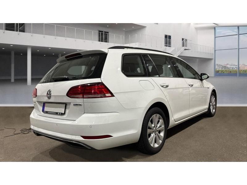 Gebraucht VW Golf VII 131 PS (96 kW) 2019 Kombi