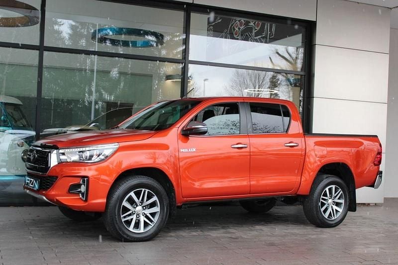 Gebraucht Toyota HiLux Executive 150 PS (110 kW) 2019 Orange Abholung