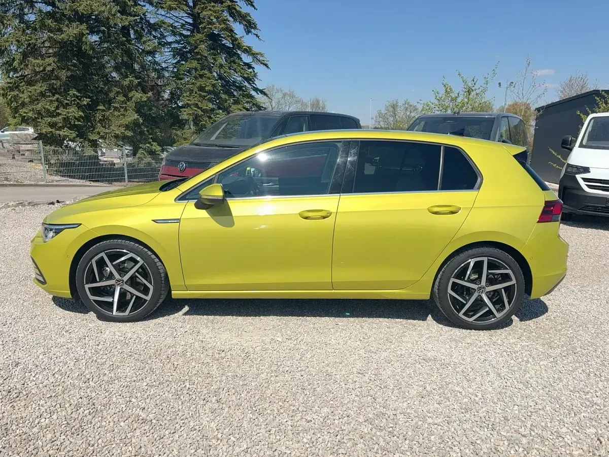 Second-hand VW Golf VIII Style 2020 Galben