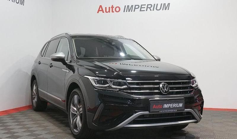 Gebraucht VW Tiguan Allspace Elegance 150 PS (110 kW) 2022 Schwarz SUV