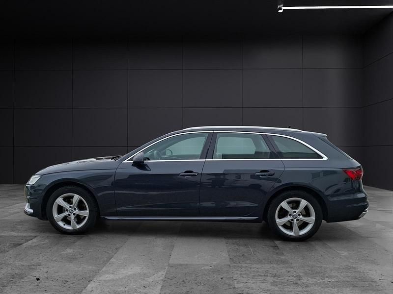 Gebraucht Audi A4 Advanced 150 PS (110 kW) 2021 Manhattangrau metallic Kombi