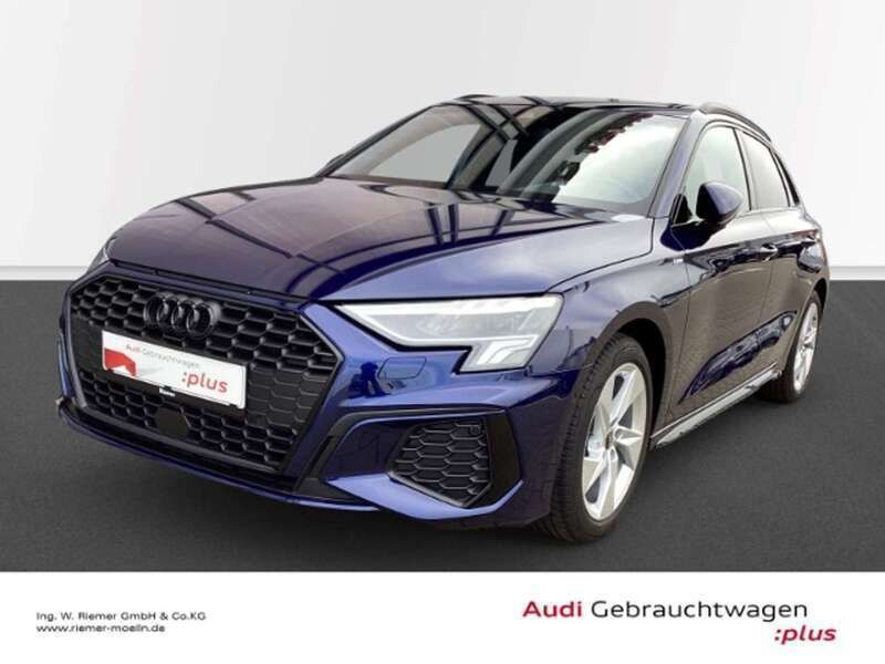 Navarrablau metallic Gebraucht 2024 Audi A3 Sportback S-Line Limousine | 34.798 € (Etwas zu teuer) - Bild 1/4
