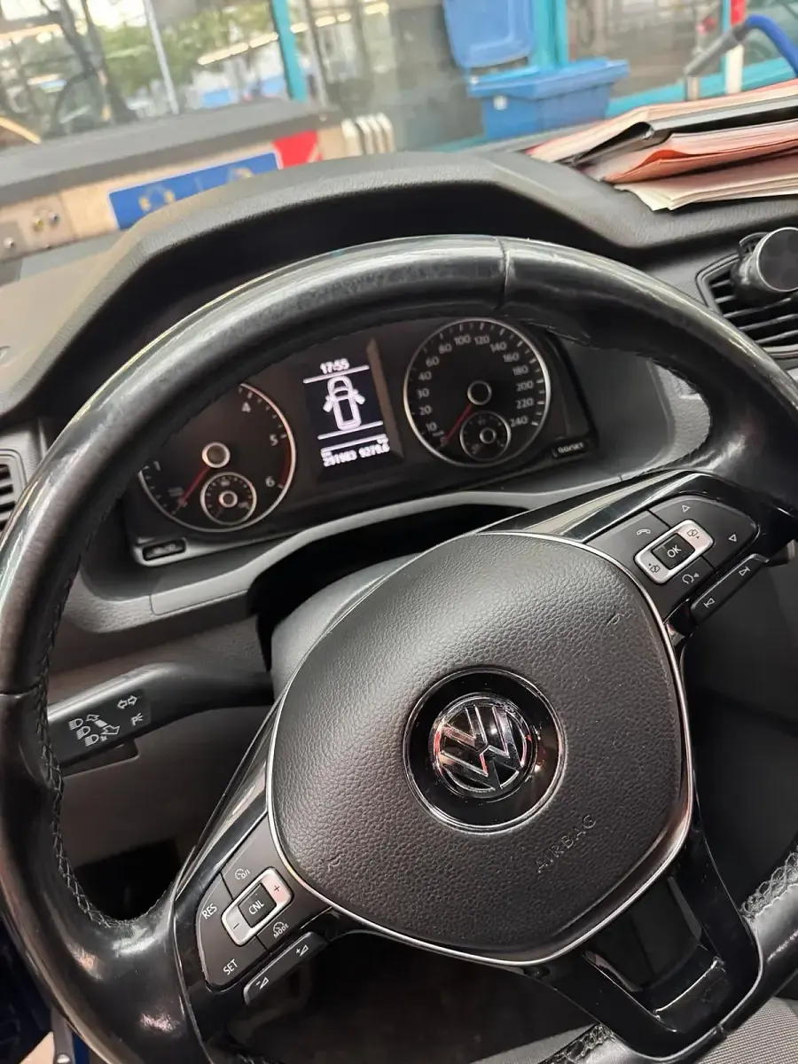 Gebraucht VW Caddy 116 PS (85 kW) 2017 Blau Van / Kleinbus