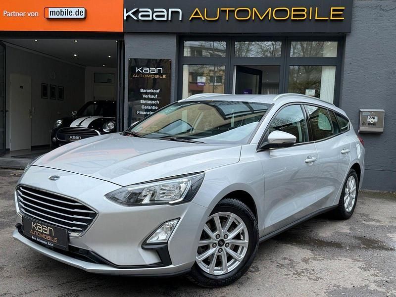 Gebraucht Ford Focus Cool & Connect 125 PS (91 kW) 2021 Silber Kombi