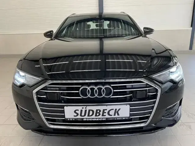 Gebraucht Audi A6 Design 204 PS (150 kW) 2021 Mythosschwarz metallic Kombi