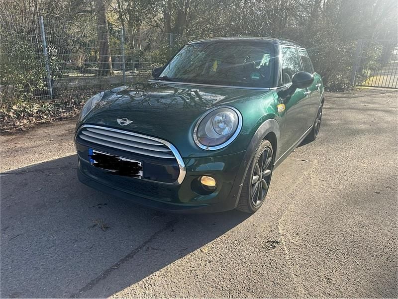 Gebraucht Mini Cooper 115 PS (84 kW) 2015 Grün Kleinwagen