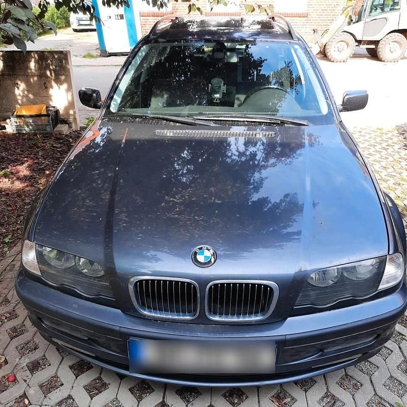 Gebraucht BMW 320 170 PS (125 kW) 2001 Grau Kombi